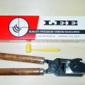 Пулелейка Lee 7 / 8 OZ Slong Mold, 12 кал. весом 28,4 г.