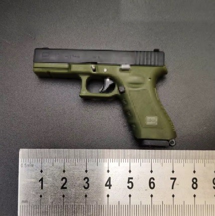 Пистолет модель металлическая Glock 17 зелёный