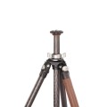 Штатив трипод Leofoto LN-284CH с центральной колонной CARBON (размер в собранном виде 550 мм,макс.высота 1630 мм( с колонной), 1300 мм (без колонны),мин.80 мм,вес 1,3 кг. резьба 3/8)